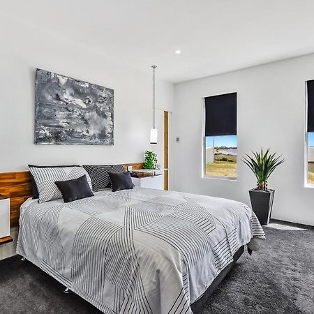 Conroe Executive Townhouse - Modern&Stylish Appartement Mount Gambier Buitenkant foto