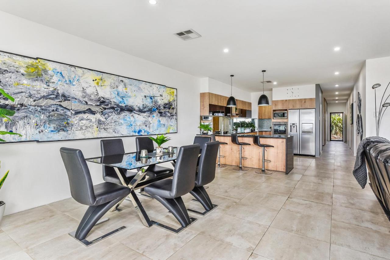Conroe Executive Townhouse - Modern&Stylish Appartement Mount Gambier Buitenkant foto